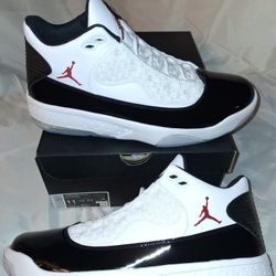 Jordan Max Aura 2 Mens Size 11 White/Gym Red-Black CK6636 102