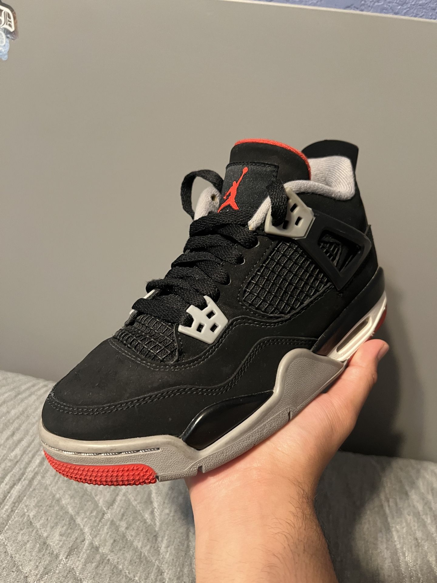 Jordan 4 Bred (2019)