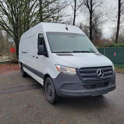 2024 Mercedes-Benz Sprinter