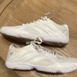 Varsity Rise Cheer Shoes for Sale in El Paso, TX - OfferUp Varsity Rise Cheer Shoes for Sale in El Paso, TX - OfferUp