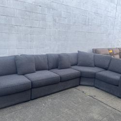 Macys Brand Radley Sectional $850