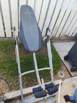 Gold's gym inversion table