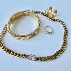 Brand new jewelry sets (stainless steel & gold plated)