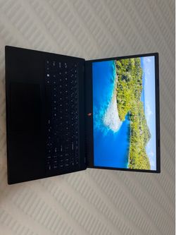Acer Nitro V 15.6" Gaming Laptop (i7, RTX 4050, 16GB, 144Hz) + FREE Stand!