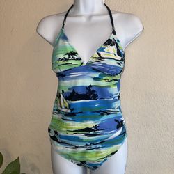 2 Piece Swimsuit Size M