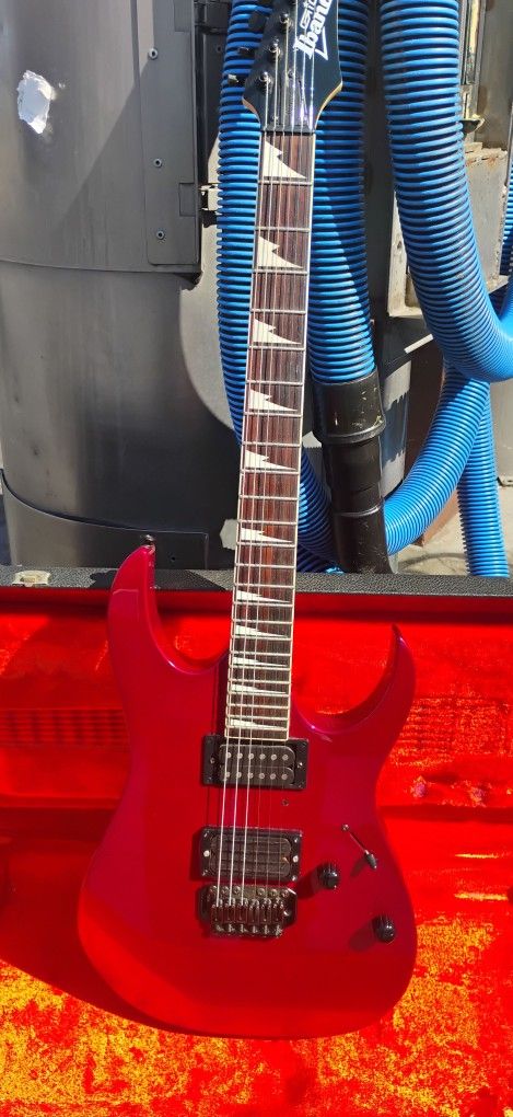 Ibanez Gio Electric Guitar And Case