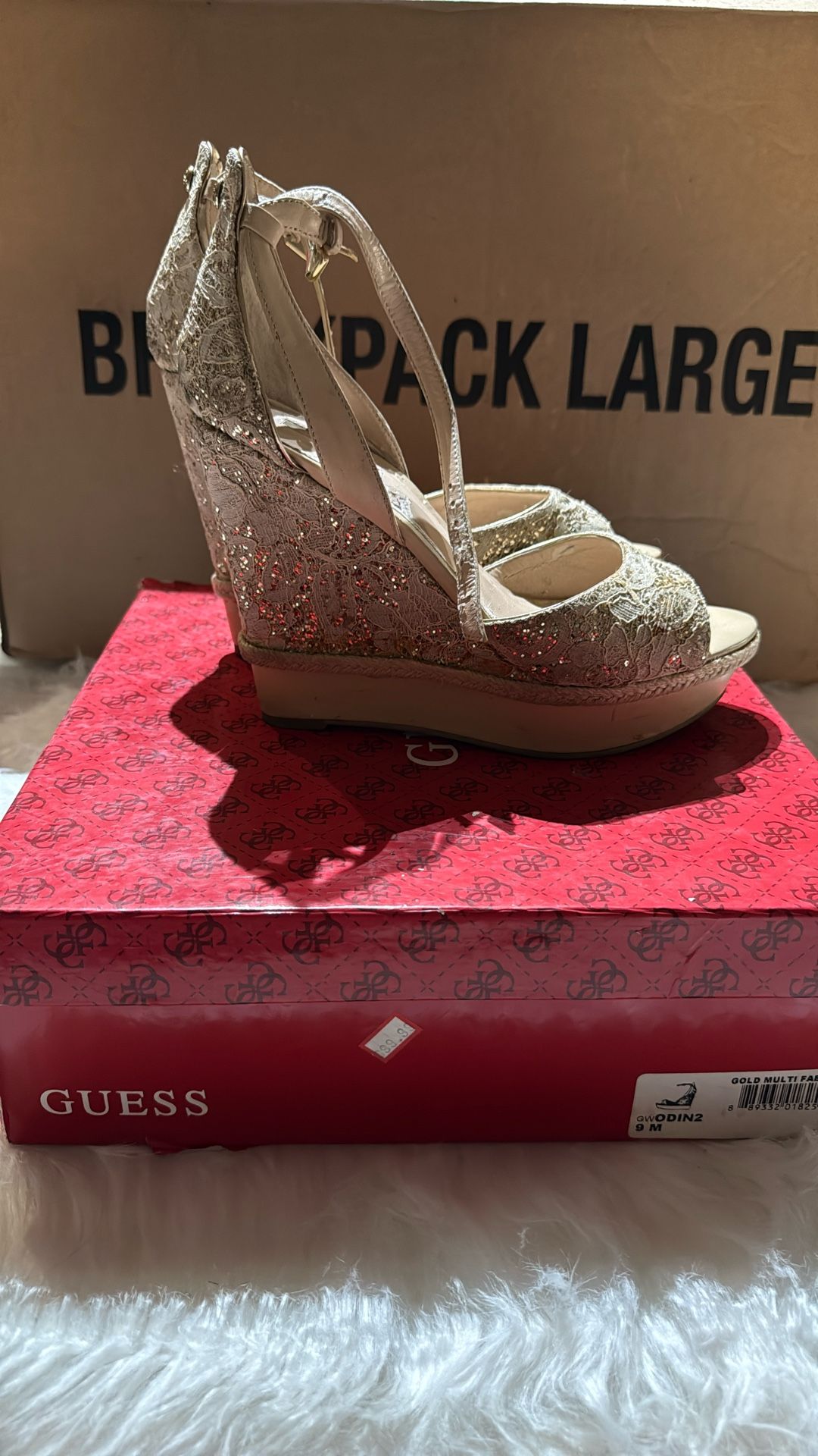 Guess Gold Multi Fabric Size 9