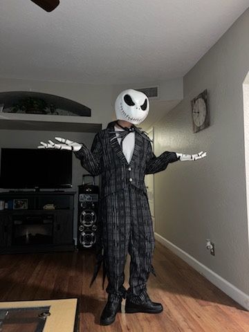 Full Halloween Costume - Jack Skelington 