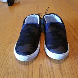 Baby Boy Size 11 Slip On Shoes