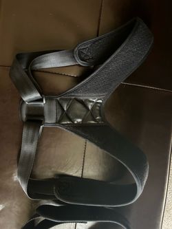 Posture correction braces