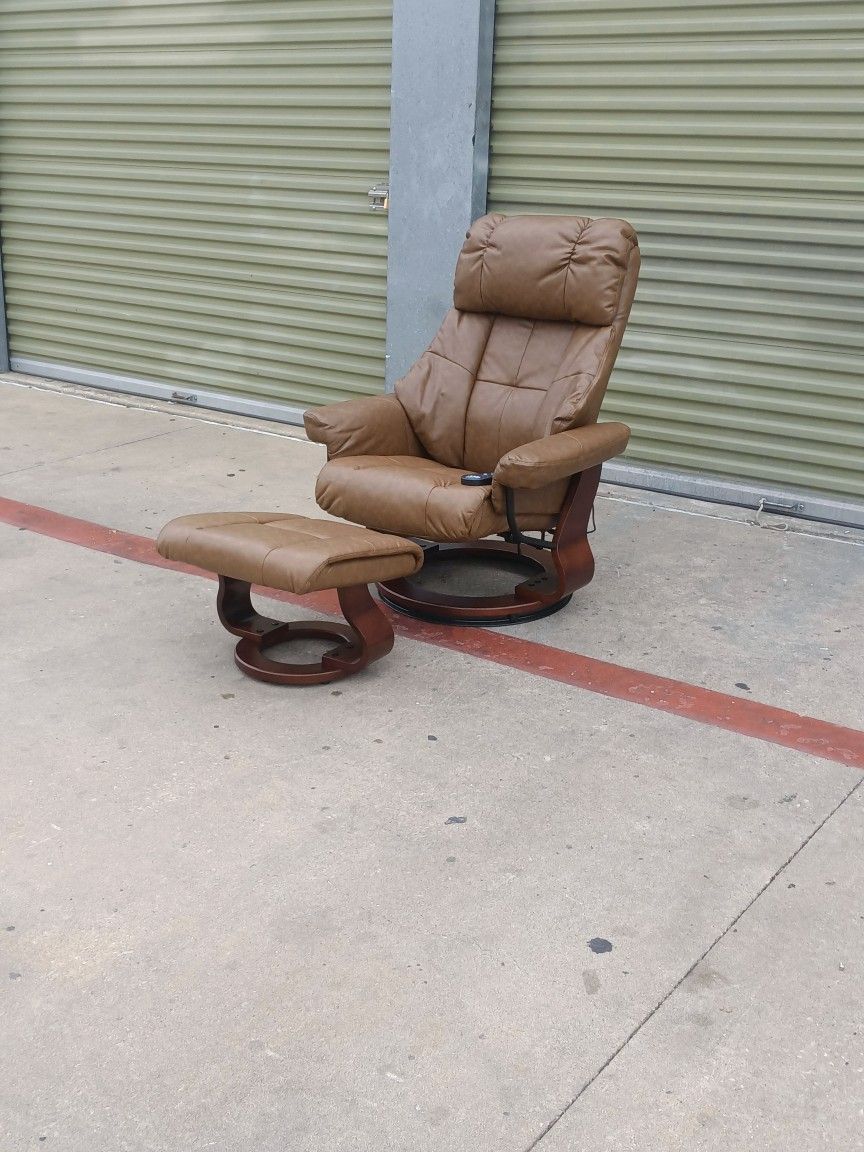 Leather Manual Recliner Chair with Massage control 
