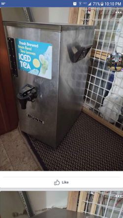 Bunn 3 Gallon Iced tea dispenser