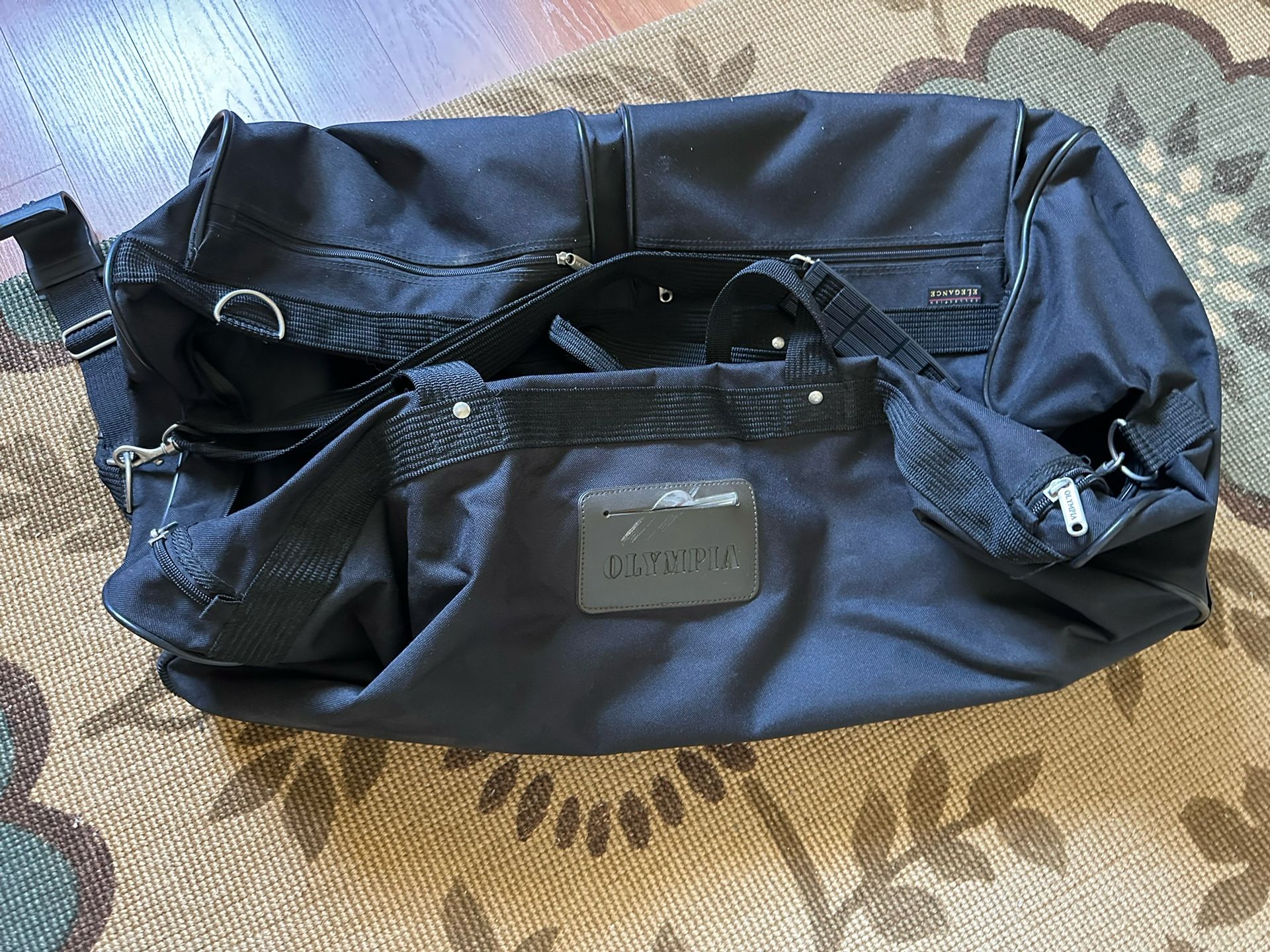 Olympia Duffle Bag w/ wheels
