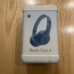 Beats By Dre Headphones 