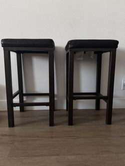 Metal Bar Stools 