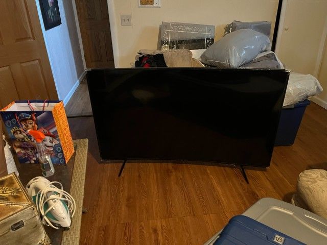 65in Curved Samsung TV