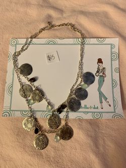 Stella & dot Coin necklace