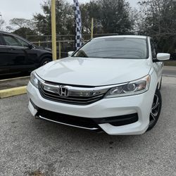 2017 Honda Accord🚙