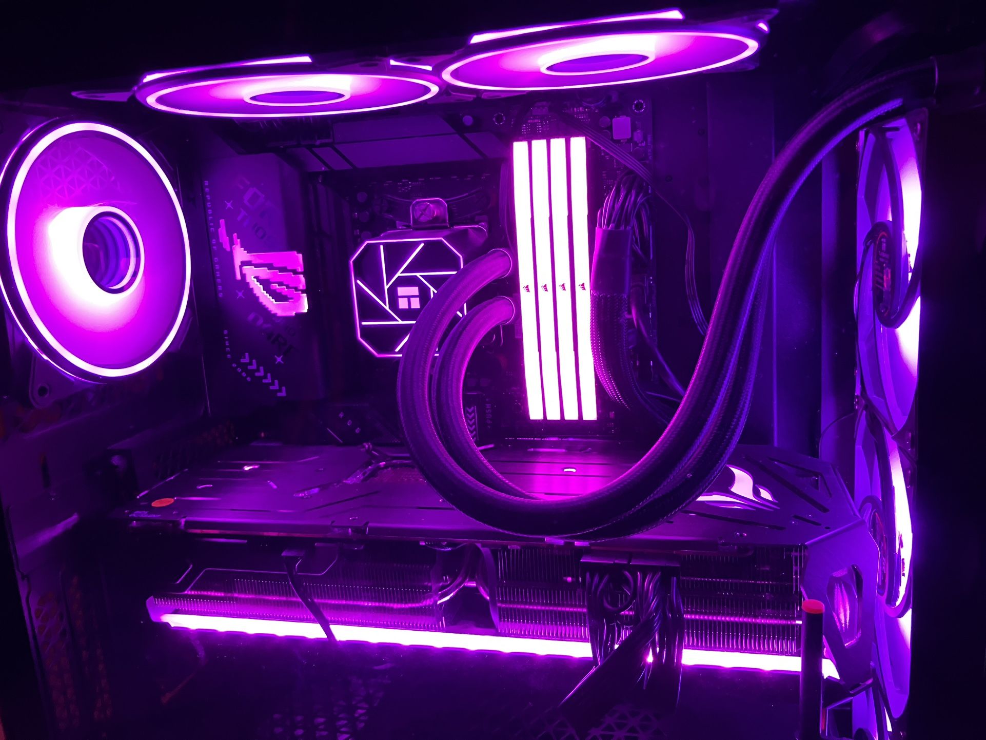 gaming pc setup