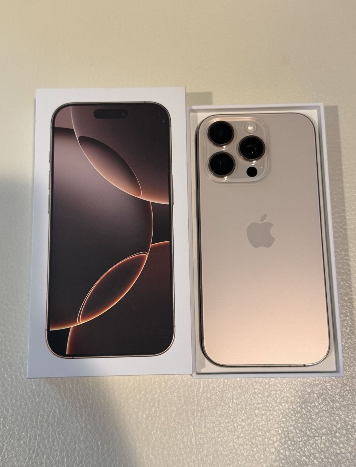 iPhone 16 Pro 256GB Unlocked