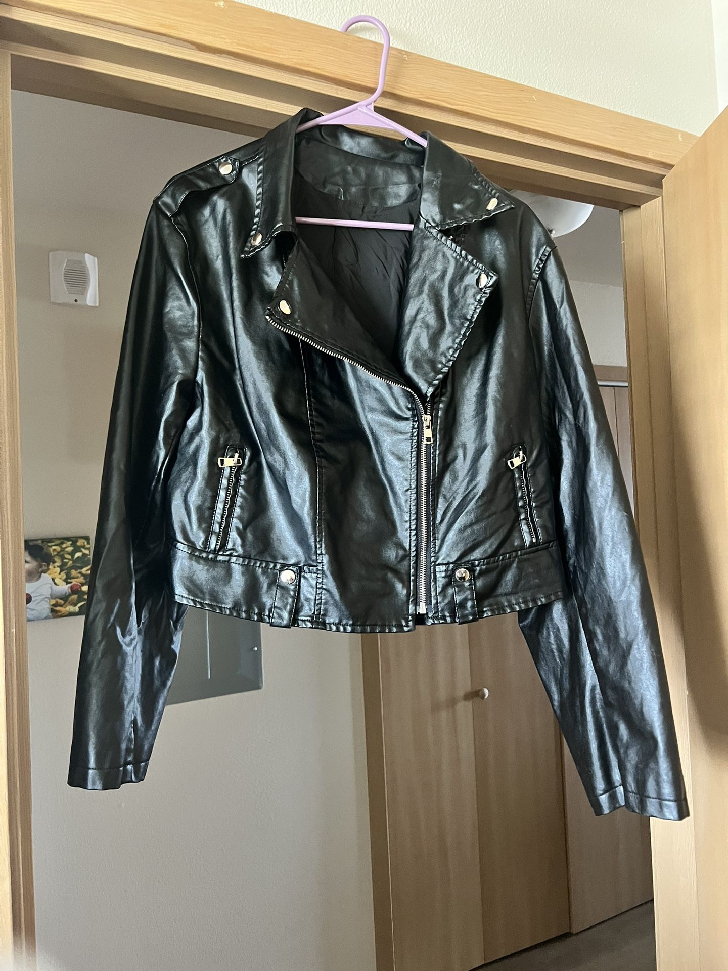 Women’s Leather Jacket
