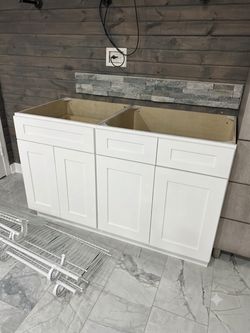 2 White Shaker Base Cabinets - Great Condition!
