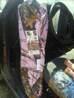 Pink camo high chair