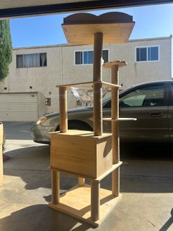 Brand New Modern Multi-Level Wooden Cat Tree Tower with Condo, Clear Acrylic Hammock, Scratching Posts & Plush Toy