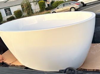 Vanity art free standing bath tub Tina