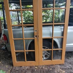 # Puerta Francesa 58 X 77
