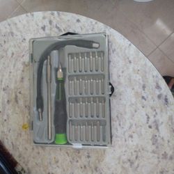 Pittsburgh Multibit Precision Screwdriver Set