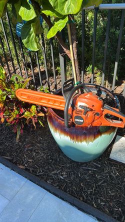Echo CS-490 Gas Chainsaw with Bar Cover