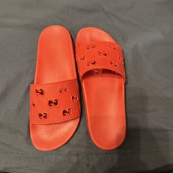 Gucci Slides 