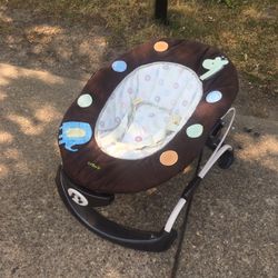 Nice Vibrating Baby Bouncy Only $20 Farm