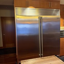 Electrolux ICON Fridge and Freezer