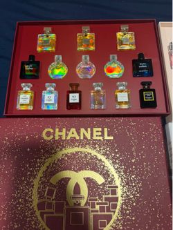 Chanel mini
