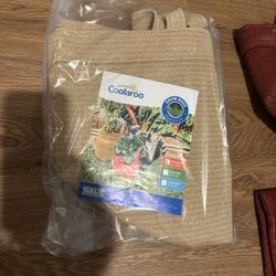 Coolaroo Desert Sand Large Grow Bag (10 Gallon Bag)