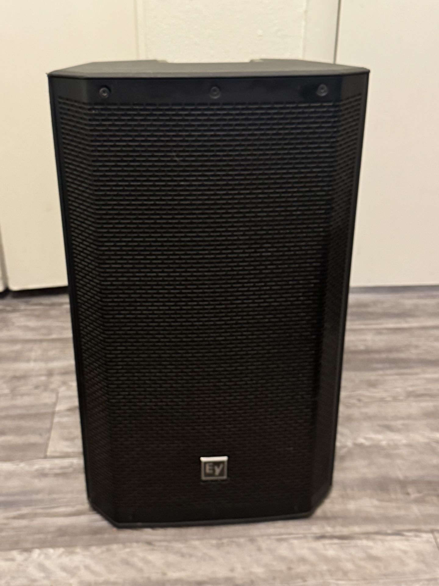 Electro Voice ZLX 12P
