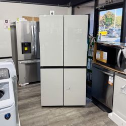 Samsung - Bespoke 29 Cu Ft 4-Door Flex French Door Refrigerator With Beverage Center In White Glass ❤️