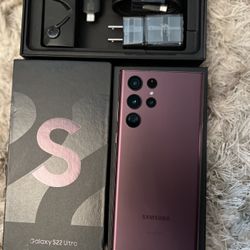 Samsung Galaxy S22 Ultra 512gb Mint Condition 10/10