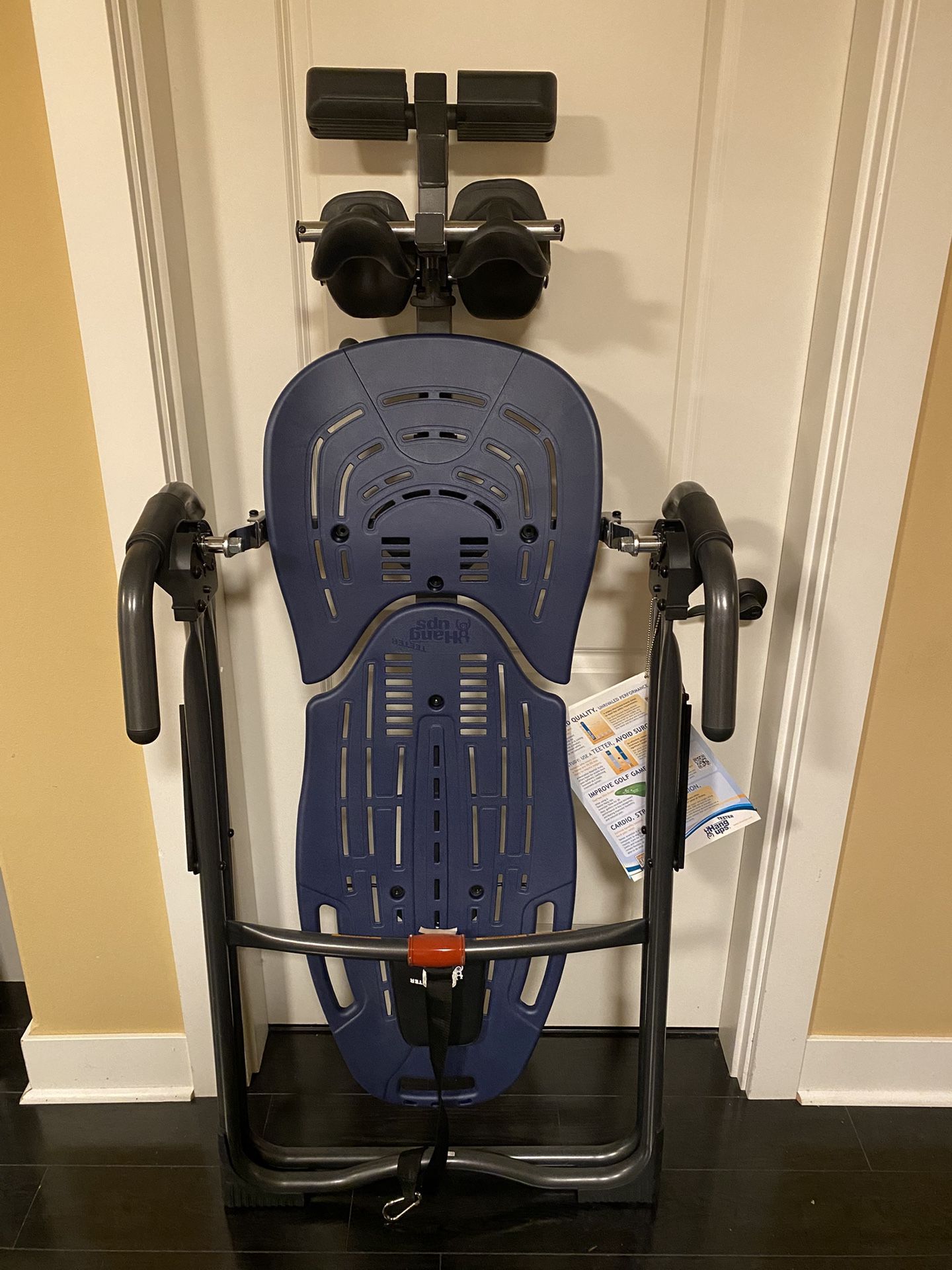 Teeter EP-560 Inversion Table
