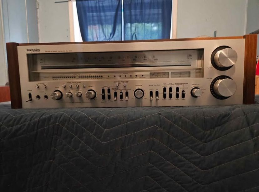 TECHNICS SA 1000 FOR SELL