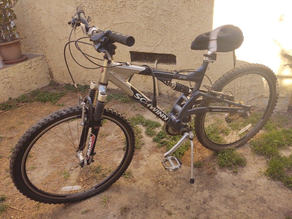 Schwinn s 25 bike sale price