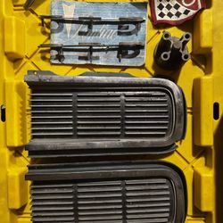 1968 Pontiac, Gto Hideaway, Headlight Doors And Parts