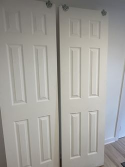 New White 6-Panel Sliding Closet Doors