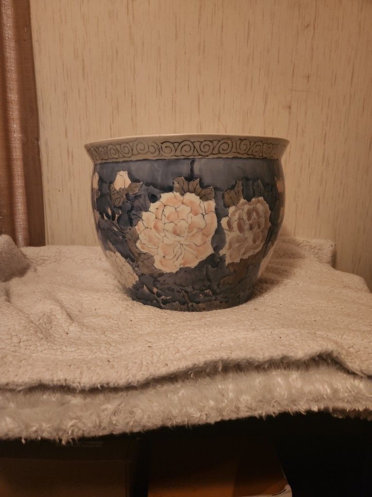 Large Porcelain Pink/Blue Flower Pot
