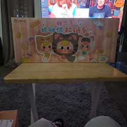 Fortune Cat Baby Three