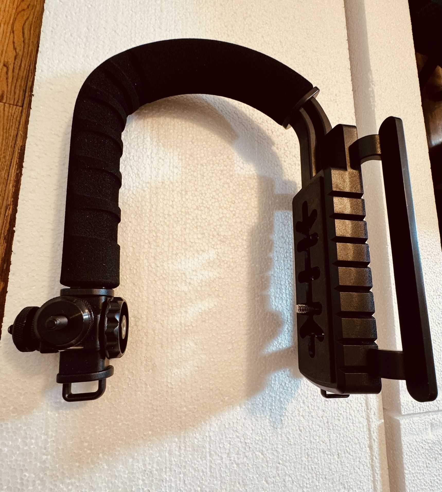 Camera C-Grip Mount
