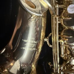 Saxophone Eastar New With Case