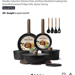 Pots and pans set